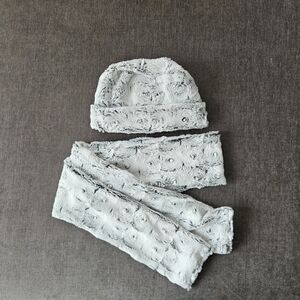Grey Fuzzy Hat And Scarf Set